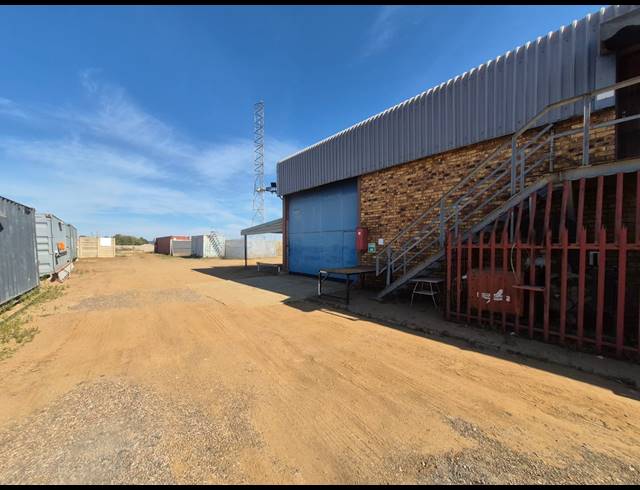 400M² FACTORY FOR SALE IN SASOLBURG INDUSTRIAL ZONE 2